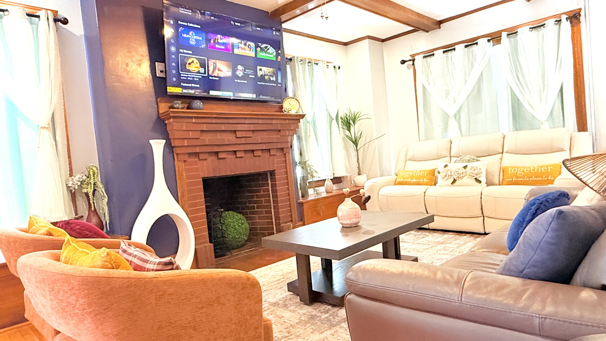Elegant West Side 3BR unit w/ King Suite - Image 4